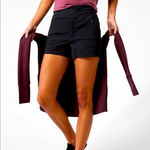 Athleta trekke north short.  Never worn